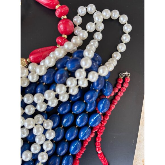 Vintage Multi-Strand Beaded Necklaces Set - Red White & Blue Faux Pearl & Gold-T - Picture 5 of 10